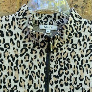 Beautiful Leopard Print Tyler Boe, 1/4 zip knit long sleeve dress